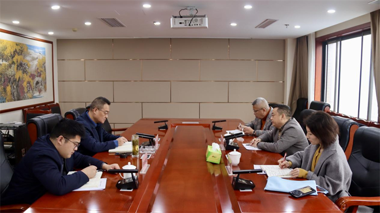 集團公司召開資中產(chǎn)業(yè)園果汁原汁精深加工項目建設推進會