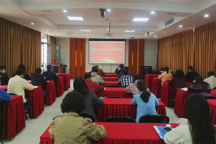 集團公司黨委開展“葆百年合作初心、喜迎黨的二十大”10月主題黨日活動 (1)(1).jpg